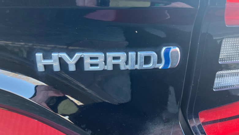 Toyota Yaris 1.5 Hybrid Design 5dr CVT Hybrid Hatchback